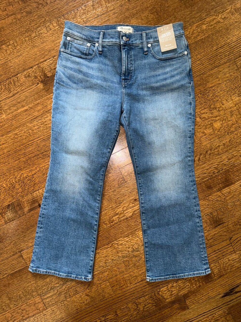 NWT Madewell Mid-Rise Kick Out Crop Jeans